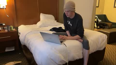 SlimnHungOH online show from 01.06.25