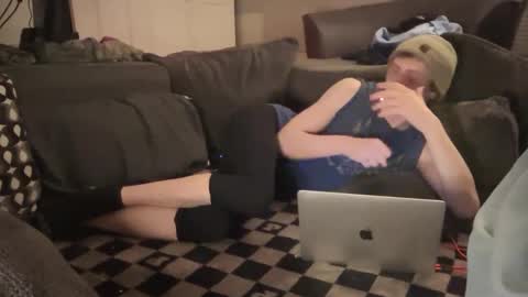 SlimnHungOH online show from 02.27.25