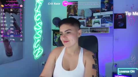 Im girl my name is Johana  online show from 11.26.25