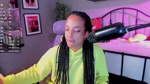 millie_volturi online show from 07.20.26