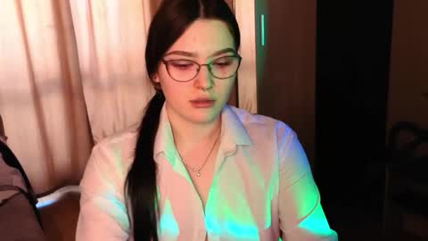 Millie online show from 04.23.26