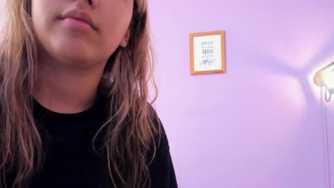 Snapshot of milliesummer chatting on 05.04.26 Millie online show from 05.04.26