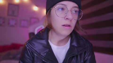 MILLY online show from 03.09.25