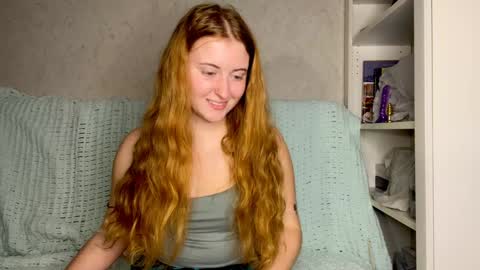Snapshot of milly_milliy chatting on 12.04.24 Milly online show from 12.04.24