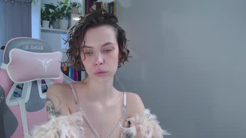 Milly online show from 01.10.25