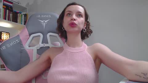 Milly online show from 02.02.25