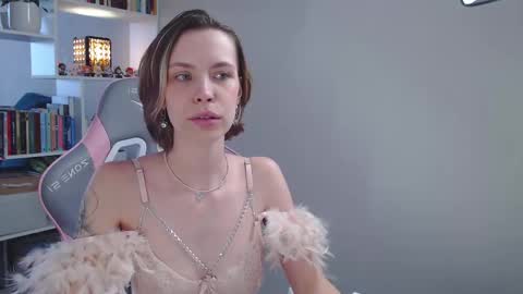 Milly online show from 02.09.25