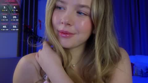 Snapshot of milly_shy chatting on 01.11.26 Milly online show from 01.11.26