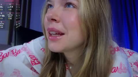 Snapshot of milly_shy chatting on 01.15.26 Milly online show from 01.15.26