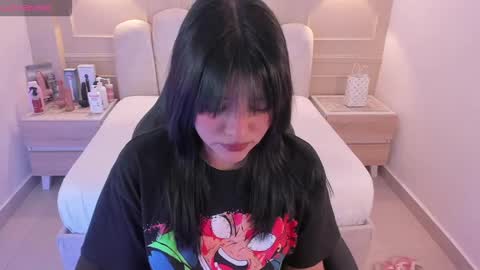 millyevans1 online show from 05.08.26