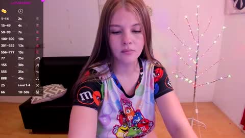 Snapshot of millysandler chatting on 12.18.24 Milly online show from 12.18.24