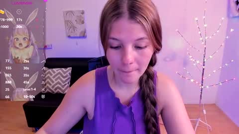 Snapshot of millysandler chatting on 01.26.25 Milly online show from 01.26.25