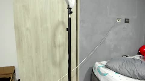 Snapshot of milo_cruz chatting on 02.18.26 Milo Cruz online show from 02.18.26