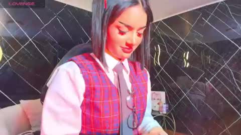 milu_carbajal_x online show from 07.25.26