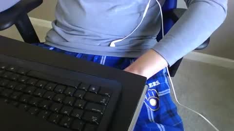 milwaukeebadger24 online show from 01.24.25