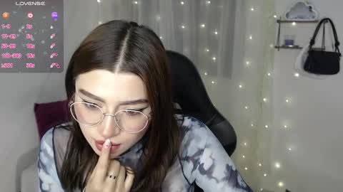 Mily online show from 03.12.25