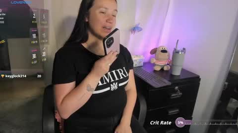 Snapshot of milysauria_ chatting on 04.29.26 Mily online show from 04.29.26