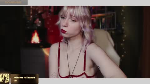 Snapshot of mimibunxo chatting on 02.06.25 Mimi Bunny online show from 02.06.25