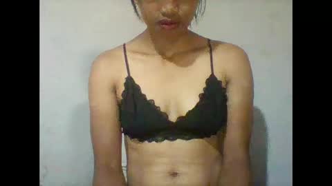 Snapshot of mimisexy295320 chatting on 01.22.25 mimisexy295320 online show from 01.22.25