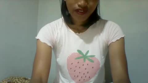 Snapshot of mimisexy295320 chatting on 01.25.25 mimisexy295320 online show from 01.25.25