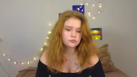 hi Im Mina  online show from 04.26.26