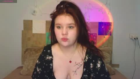 hi Im Mina  online show from 05.28.26