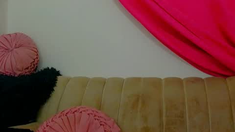 mina_hotty online show from 04.24.26