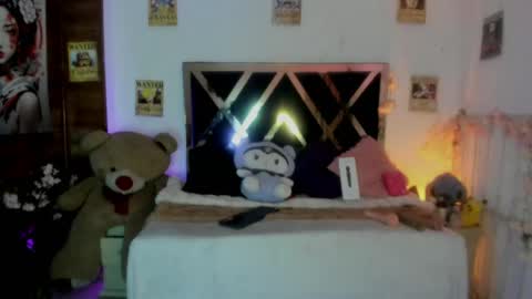 minami_nakamura online show from 05.04.26