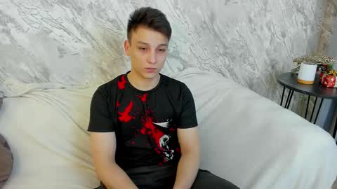 Snapshot of minato_kono chatting on 01.22.25 minato_kono online show from 01.22.25