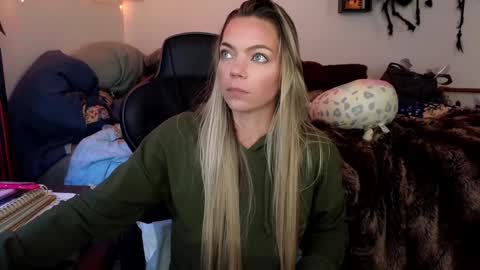 Mindy Mars online show from 01.14.25