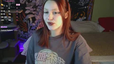 Snapshot of mine_doll chatting on 02.05.26 Anny online show from 02.05.26