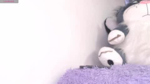 minene_mikami online show from 10.11.25