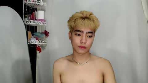 mingkla_man online show from 05.01.26