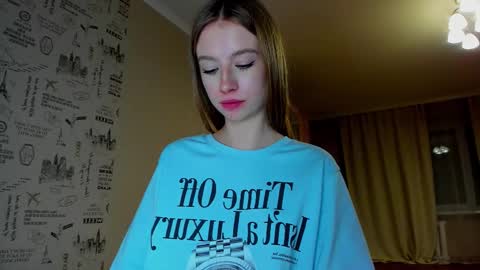 Snapshot of minidiva_ chatting on 01.09.26 Amelia online show from 01.09.26