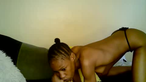 minieme001 online show from 03.14.26