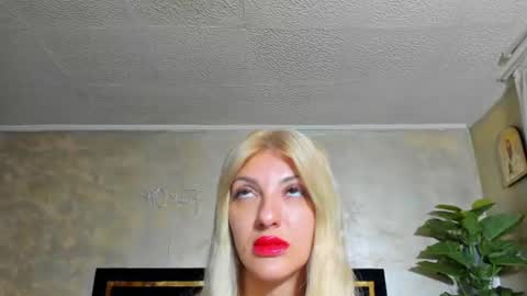 minihoty online show from 06.24.26