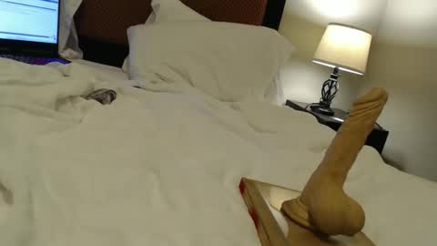 Snapshot of minime1920 chatting on 03.01.26 minime1920 online show from 03.01.26