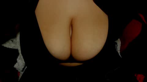 Snapshot of minka0 chatting on 01.09.25 minka0 online show from 01.09.25