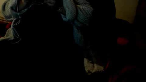 Snapshot of minka0 chatting on 12.14.25 minka0 online show from 12.14.25