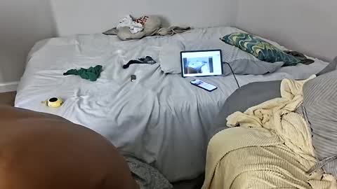 minniehunney online show from 07.24.26
