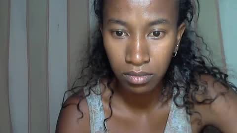 minouch211907 online show from 02.18.25