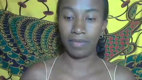 minouch211907 online show from 10.15.25