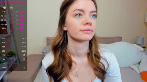 Snapshot of mintykisss chatting on 03.07.26 Linda online show from 03.07.26