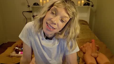 Snapshot of minxtessarae chatting on 05.02.26 Tessa Rae online show from 05.02.26