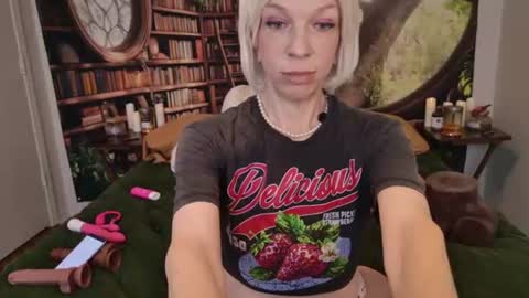 Tessa Rae online show from 06.25.26