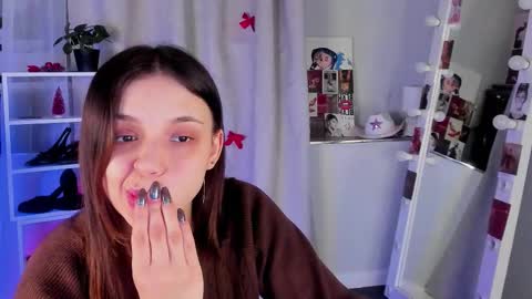 Snapshot of mipsymipson chatting on 01.07.26 NEXT STREAM NOVEMBER 27282930 online show from 01.07.26