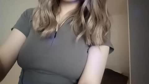 Snapshot of mira_doll chatting on 01.06.26 Mira doll online show from 01.06.26