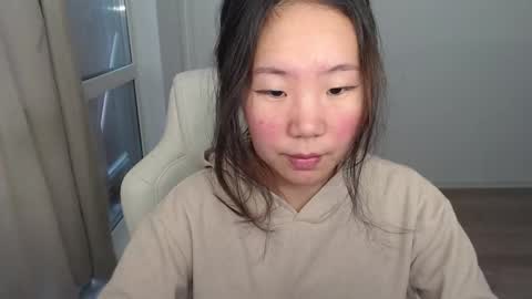 mira_g online show from 02.12.25