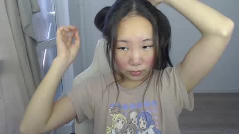 mira_g online show from 02.25.25