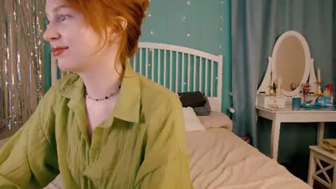 Snapshot of mira_glace chatting on 07.13.26 Mira3 online show from 07.13.26